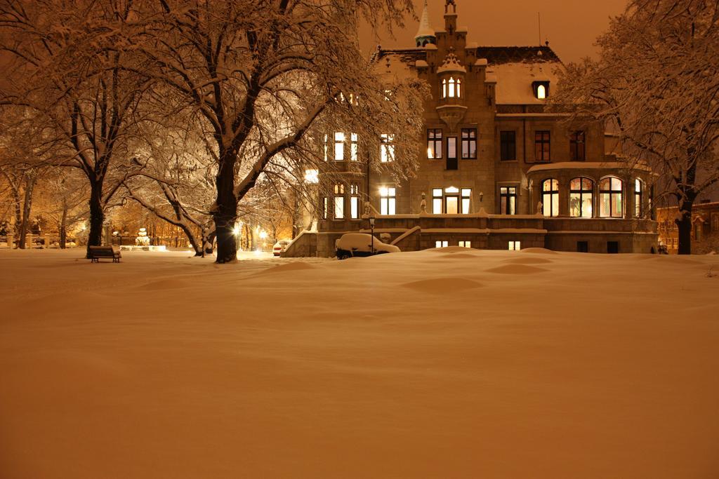 Schlosshotel Zum Markgrafen Quedlinburg Exterior photo